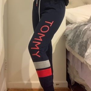 tommy hilfiger sweatpants